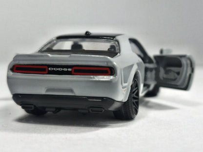 DODGE CHALLENGER SRT HELLCAT, Majorette Premium 2021, REF:238C, Szary, 1:62 – zdjęcie 6