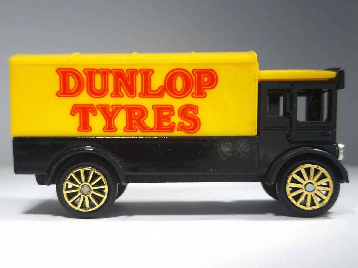 DUNLOP TYRES VAN, Corgi Village, Made in England, Die cast Y12, Żółty, 1:64 – zdjęcie 4