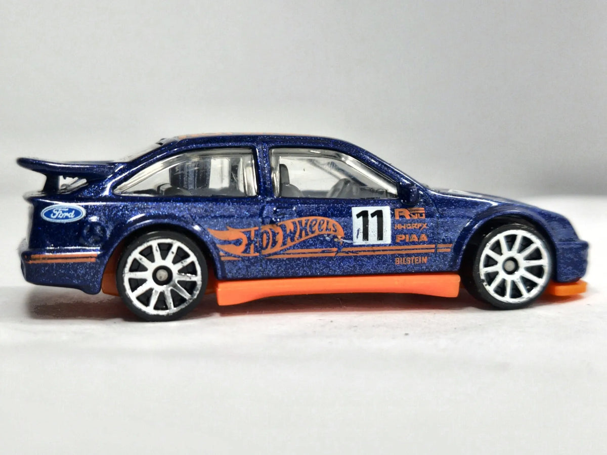'87 Ford Sierra Cosworth Hot Wheels 2021 HW Turbo 1:64 MATTEL Luzak – zdjęcie 4