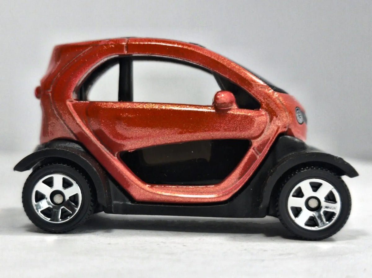 Renault Twizy Matchbox 2022 1:64 Czerwony Miejski – zdjęcie 4