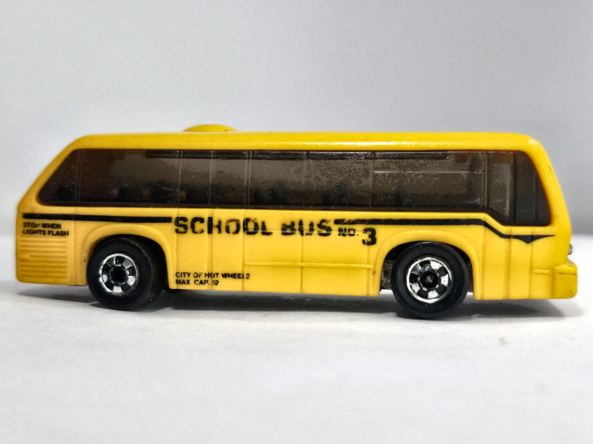 Autobus SCHOOL BUS Dynawheels Hot Wheels 1981 Żółty 1:63 – zdjęcie 4