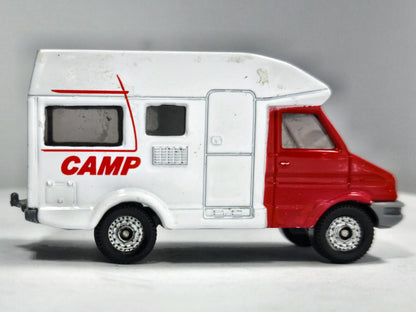 Iveo Daily Camper SIKU Biało-Czerwony 1:55 – zdjęcie 4