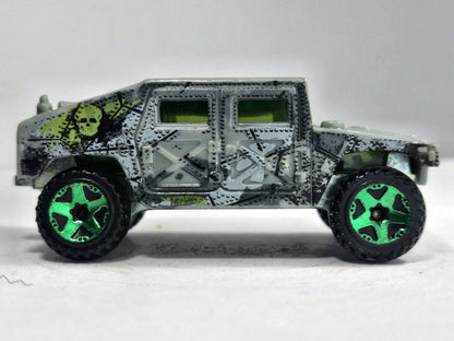 Hummer H1 Hot Wheels 1:64 Luzak Szary – zdjęcie 4