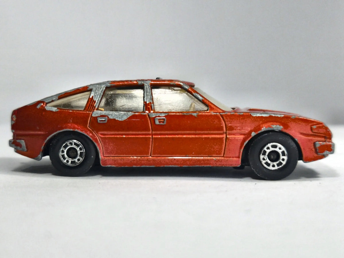 ROVER 3500 Matchbox 1980 Czerwony 1:64 Made in England – zdjęcie 4