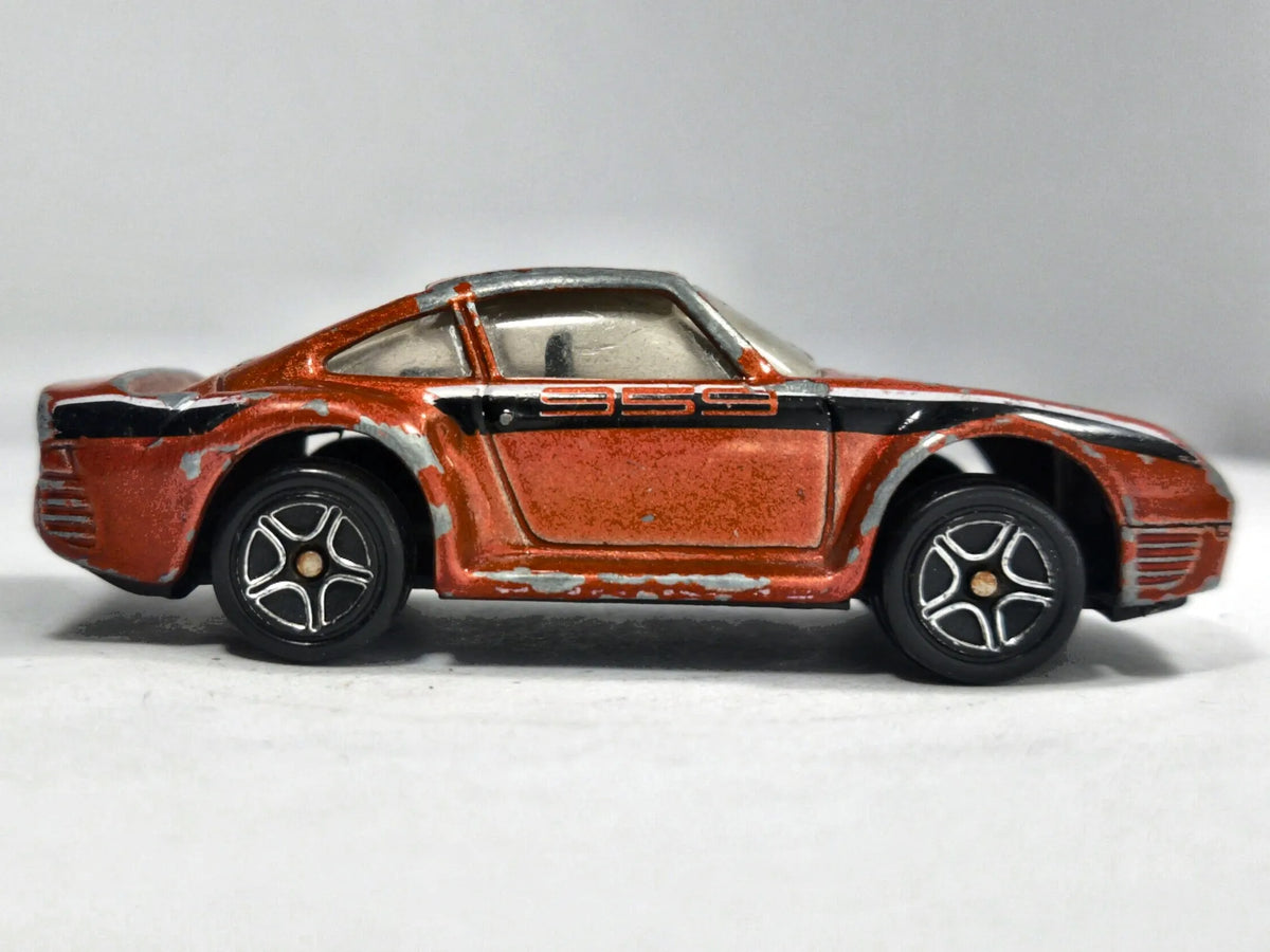 Porsche 959 Matchbox 1986 1:53 Made in France Luzak Brązowy – zdjęcie 4