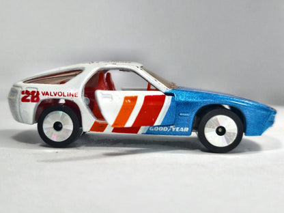 PORSCHE 928 Lasers Matchbox 1979 Biały 1:61 Made in Macau – zdjęcie 4