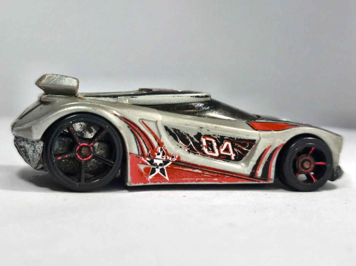 Chicane Hot Wheels AcceleRacers 1:64 Luzak Srebrny – zdjęcie 4
