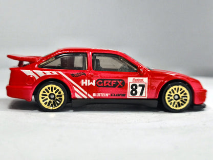 '87 Ford Sierra Cosworth Hot Wheels 2021 HW Turbo 1:64 Castrol Luzak – zdjęcie 4
