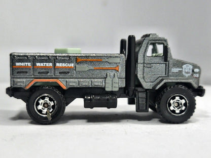 Rapid Rescue Matchbox 2013 1:64 Ciężarówka Luzak Czarny – zdjęcie 4