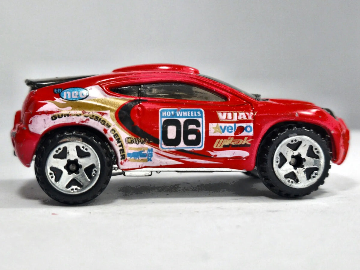 Toyota RSC Hot Wheels 2001 First Editions 1:64 Luzak Czerwony – zdjęcie 4