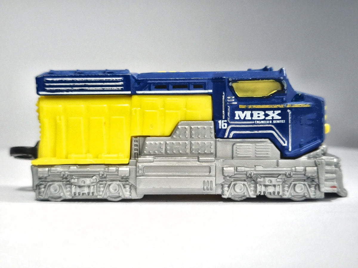 HEAVY FREIGHTER, 16 MBT TRAIN, Matchbox 2015, Die cast MB1002 Niebie. 1:120 – zdjęcie 4