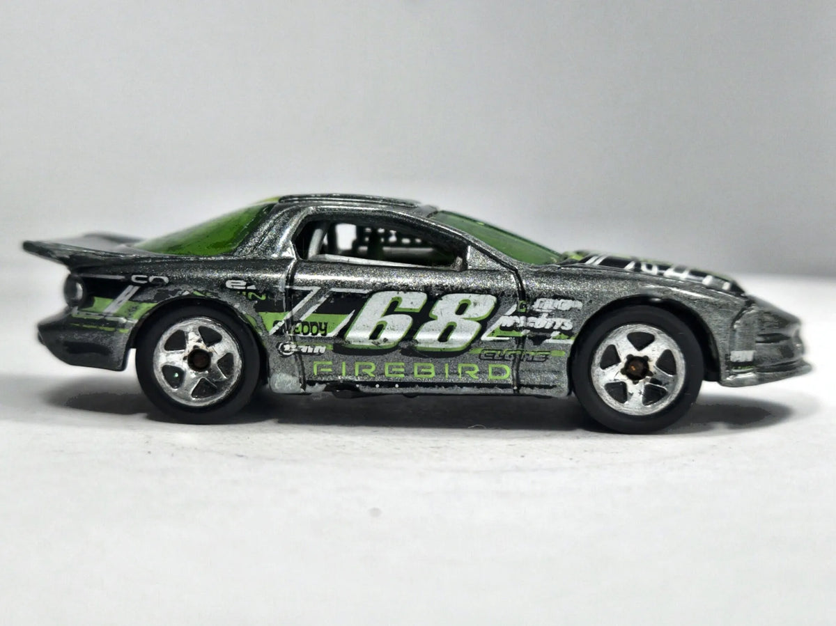 Iroc Firebird Hot Wheels 1999 1:64 68 Luzak Szary – zdjęcie 4