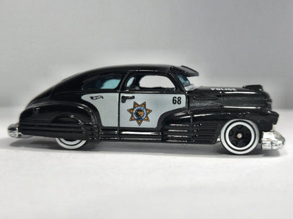 '47 CHEVY FLEETLINE POLICE #68, Hot Wheels 2021, Die cast HCV91 Czarny 1:64 – zdjęcie 4