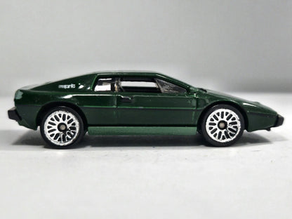 Lotus Esprit S1 Hot Wheels 2014 1:64 Luzak Zielony – zdjęcie 4