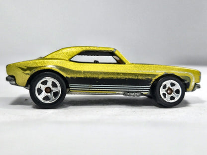 Chevrolet Camaro 1967 Hot Wheels 1982 1:64 Luzak Zielony Muscle Car 2xMetal – zdjęcie 4
