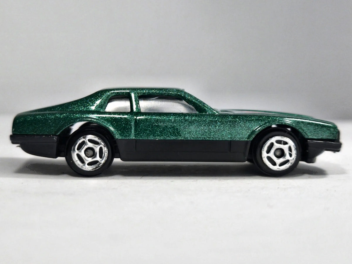Jak Jaguar XJ-SC Summer Zielony 1:64 – zdjęcie 4
