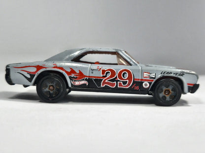 '67 CHEVELLE SS 396, Hot Wheels, Die cast I N, Szary, 1:64, Resoraki – zdjęcie 4