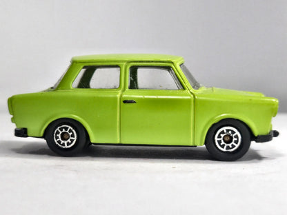 TRABANT Maisto Limonkowy 1:47 – zdjęcie 4