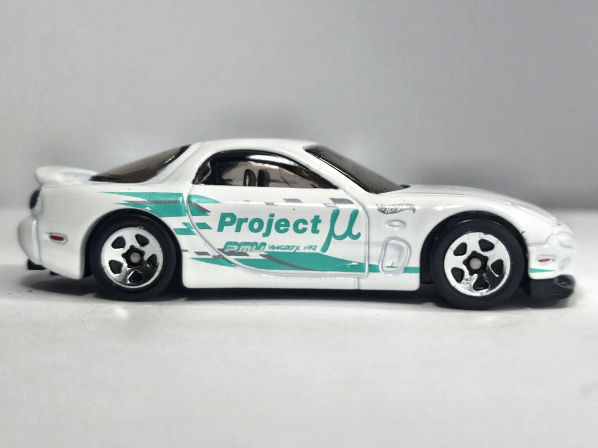 '95 MAZDA RX-7 Hot Wheels 2017 Biały 1:64 – zdjęcie 4