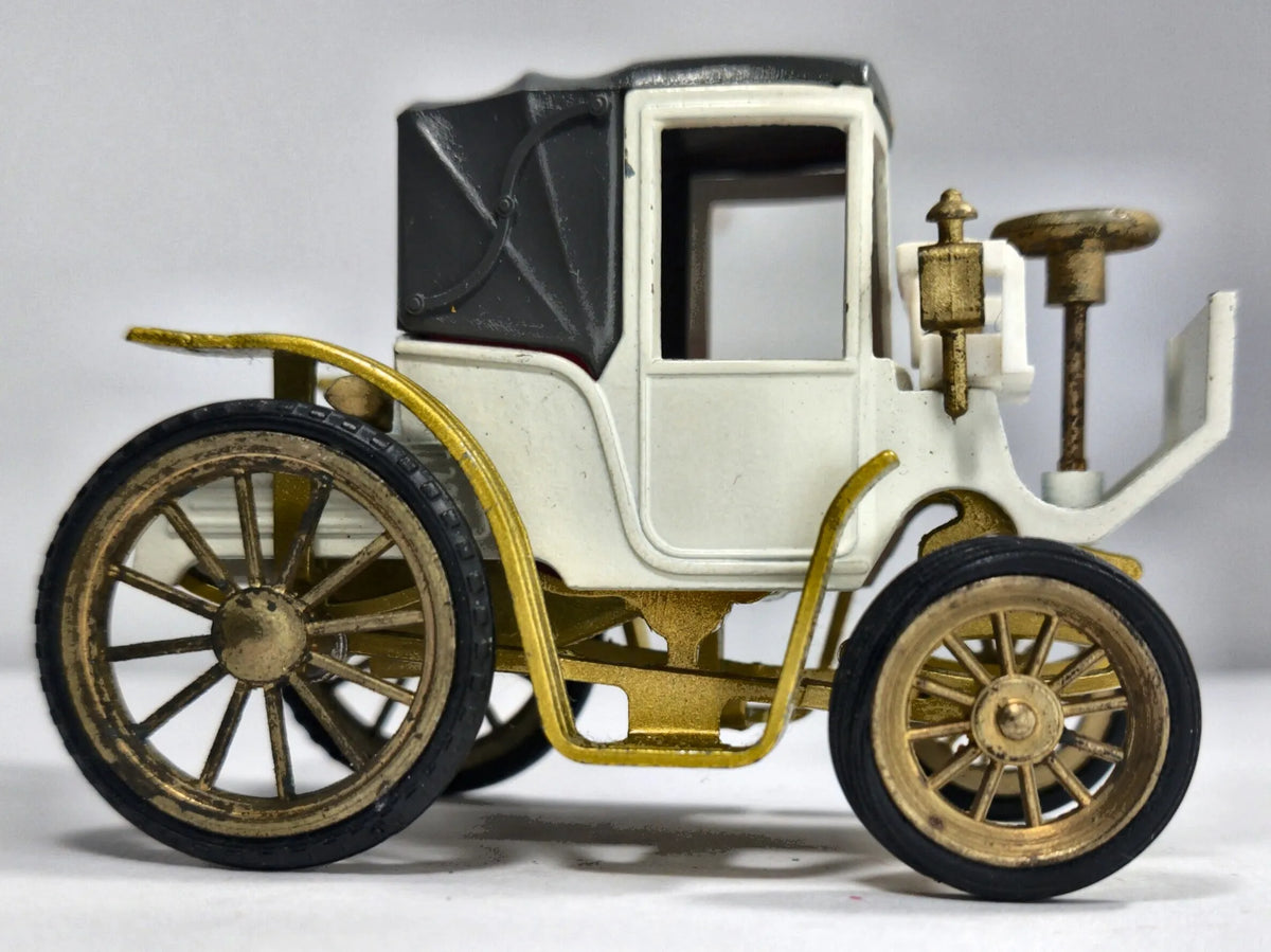 PHAETON GAMA '70 Biały 1:46 Made in Germany – zdjęcie 4
