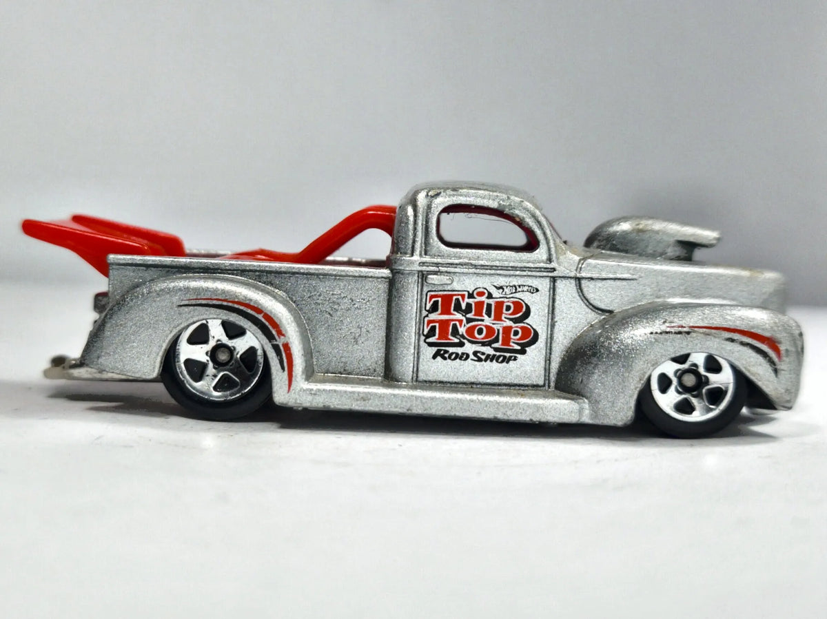 Ford 1940 Pickup Hot Wheels 1:64 Pickup TIP TOP Rod Shop Luzak Srebrny – zdjęcie 4