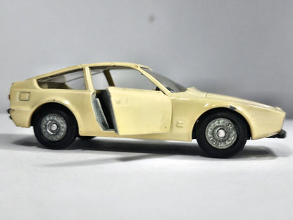 Alfa Romeo "Zagato" Solido Kremowy 1:43 – zdjęcie 4