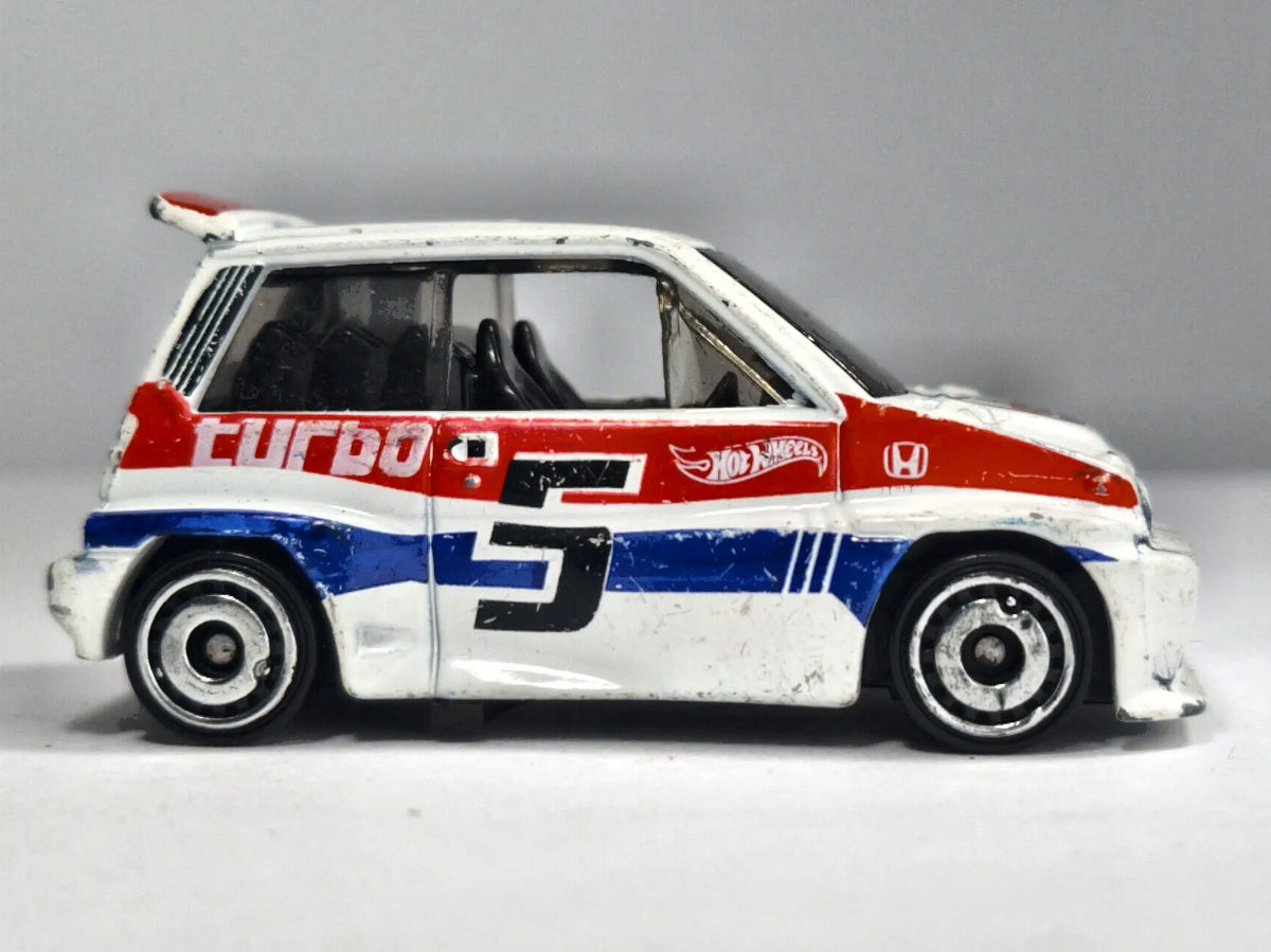 '85 HONDA CITY TURBO II, Hot Wheels 2017, Die cast FJV43 #5, Biały, 1:64 – zdjęcie 4