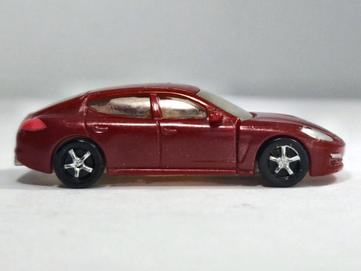 PORSCHE PANAMERA, Ferrero (Kinder), Die cast, Bordow, 1:100, Resoraki – zdjęcie 4