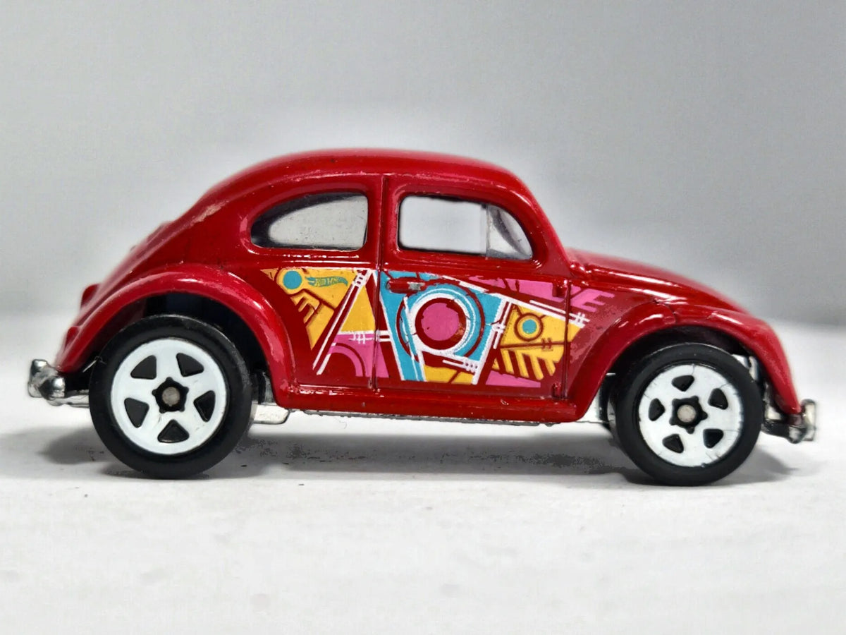 VOLKSWAGEN BEETLE (GARBUS) Hot Wheels 1998 Czerwony 1:64 – zdjęcie 4