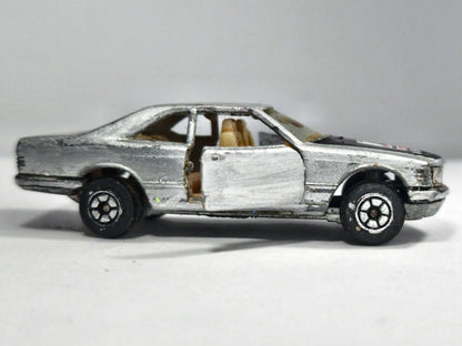 MERCEDES-BENZ 500 SEC, Yatming, Die cast NO.1087, Srebrny, 1:64, Resoraki – zdjęcie 4