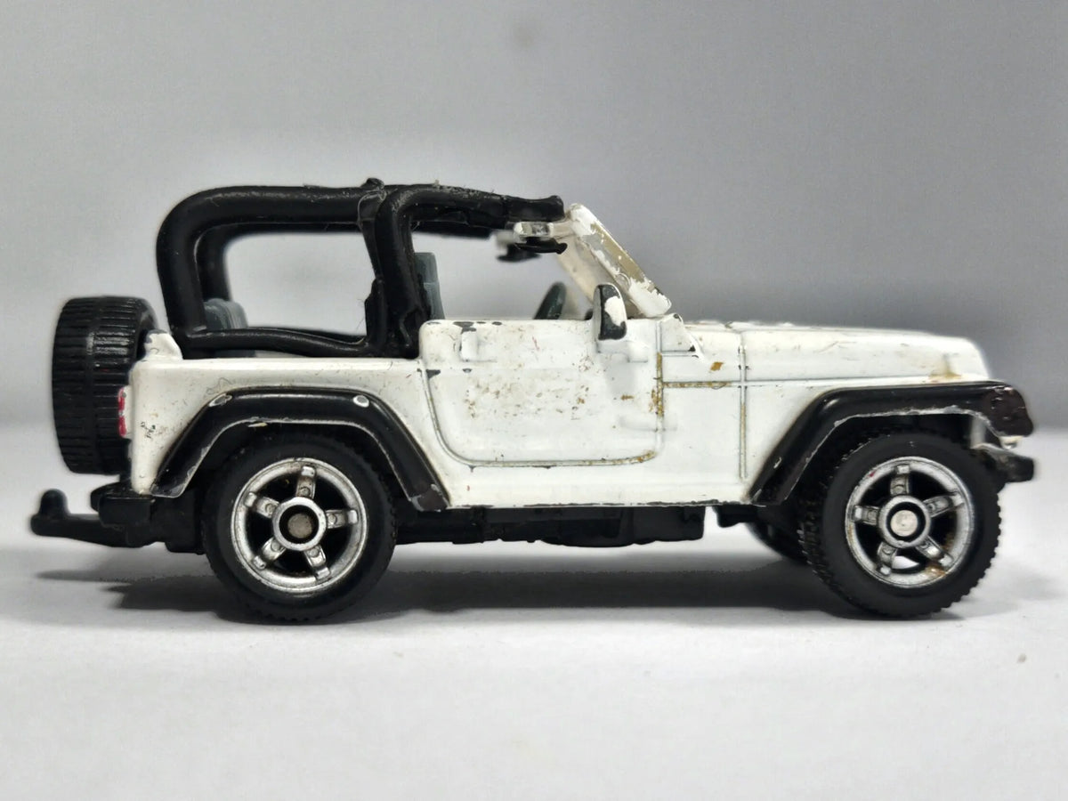 Jeep Wrangler TJ SIKU 1:50 Luzak Biały – zdjęcie 4