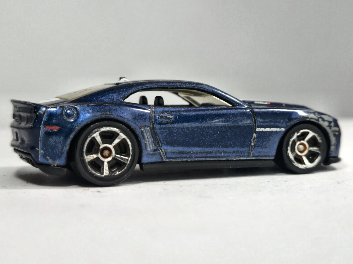 Chevrolet Camaro ZL1 Hot Wheels 2020 1:64 Luzak Niebieski Muscle Car – zdjęcie 4