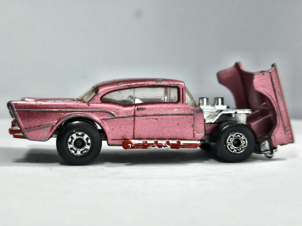 '57 Chevy Superfast Matchbox 1979 Różowy 1:64 Made in England – zdjęcie 4