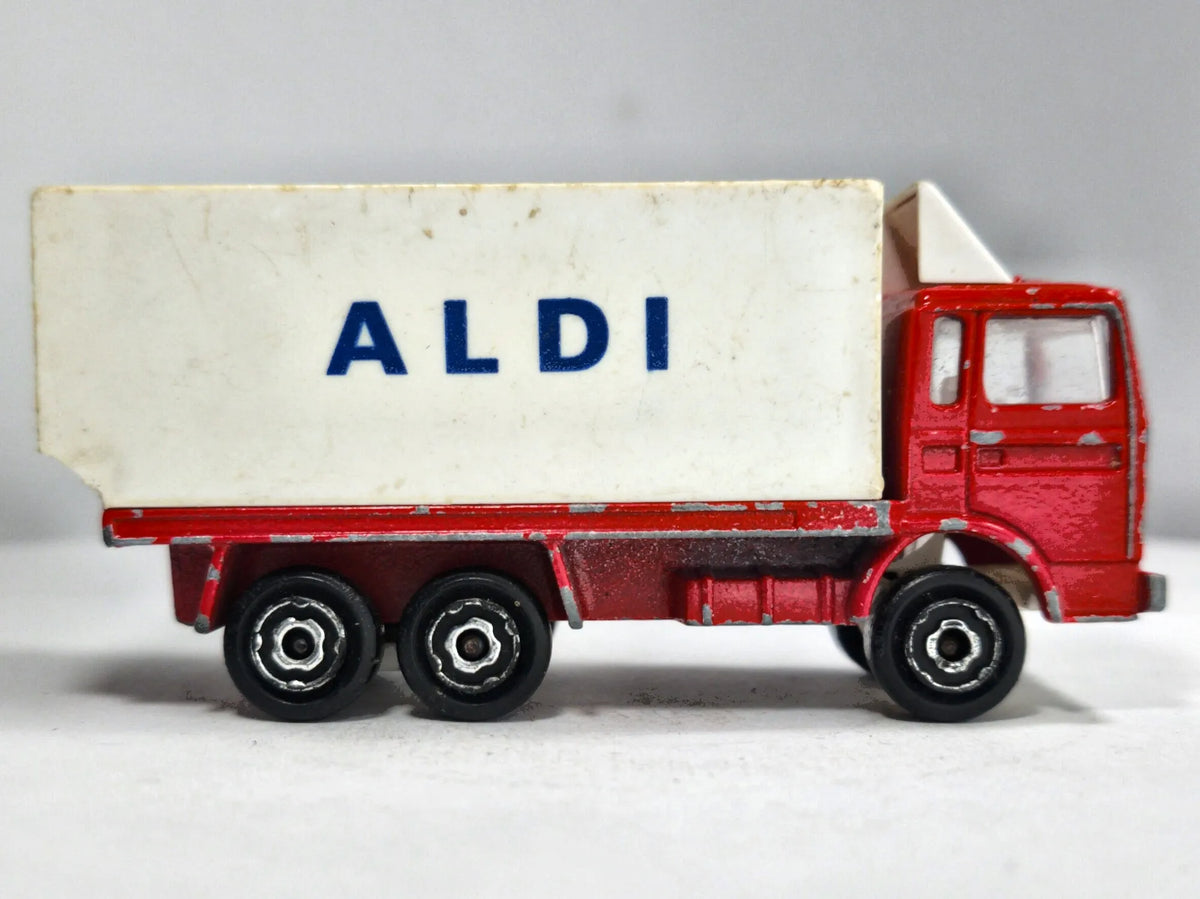 Berliet Majorette 1:100 Made in France Ciężarówka ALDI Luzak Czerwony – zdjęcie 4