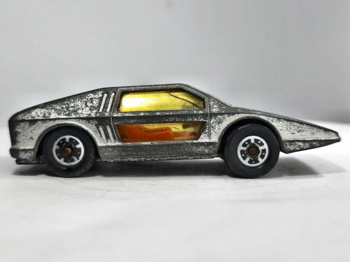 Maserati Boomerang SIKU 1:55 Made in Germany Concept car Luzak Srebrny – zdjęcie 4
