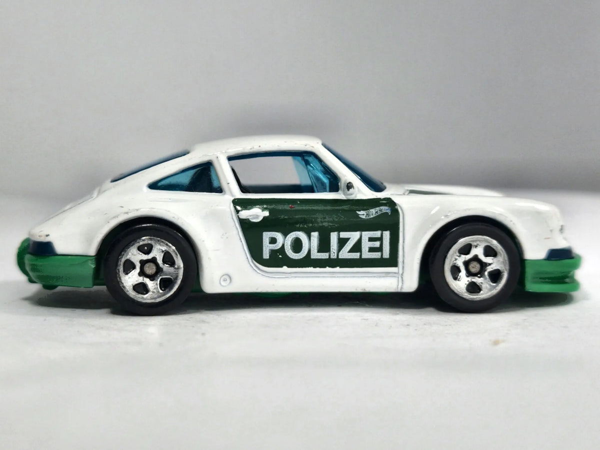Porsche 911 Hot Wheels 2017 1:64 POLIZEI Luzak Biały Policja – zdjęcie 4
