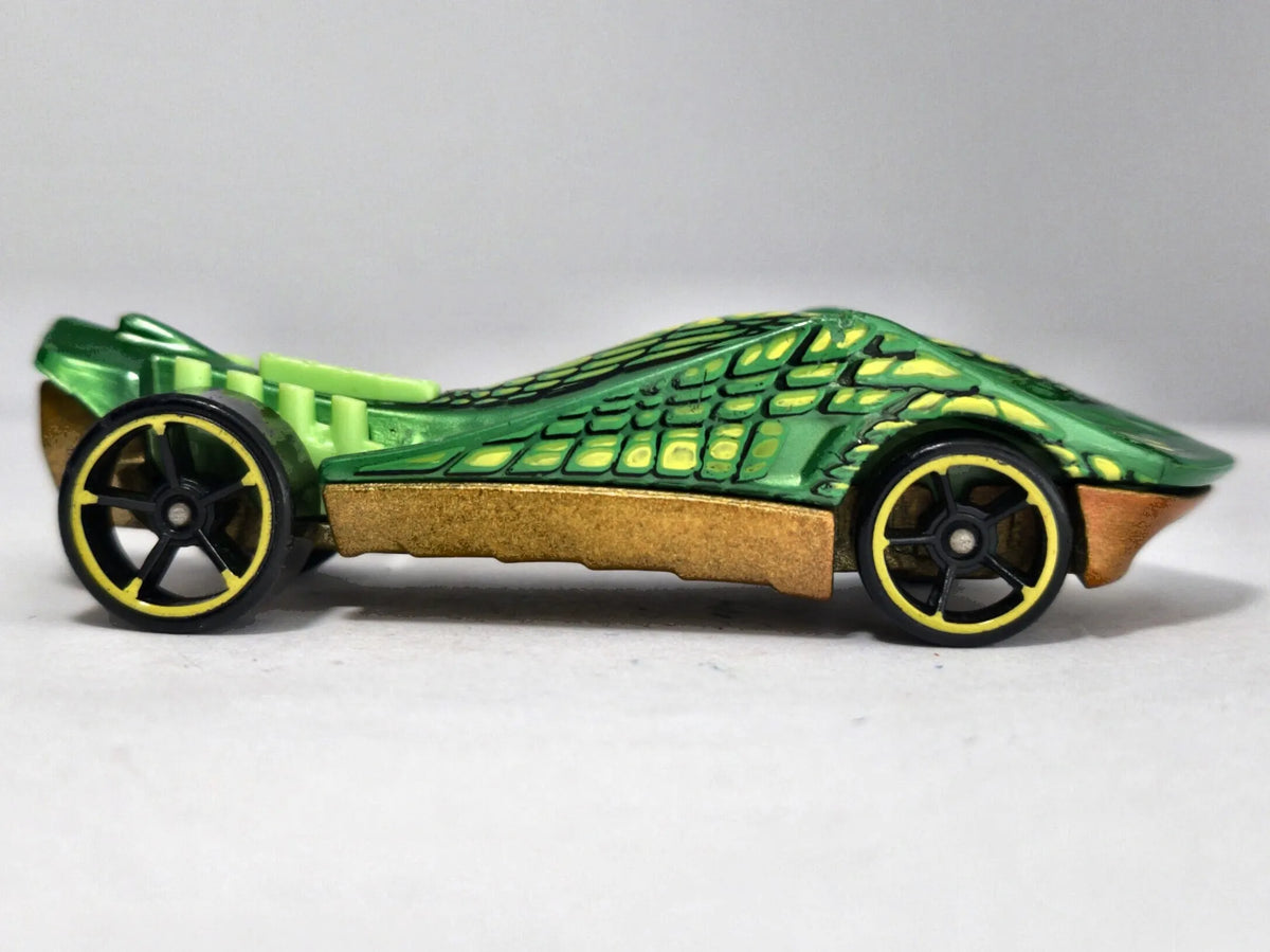 SUPER STINGER Hot Wheels 2009 Zielony 1:64 – zdjęcie 4