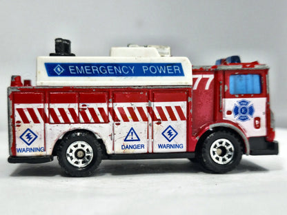 Mack Auxiliary Power Matchbox 1984 Matchbox Series 1:64 Luzak Straż pożarna – zdjęcie 4