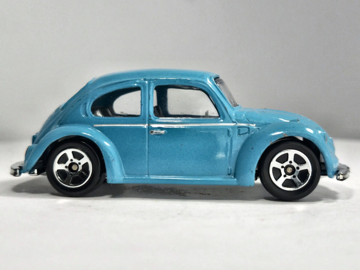 VW Classic Beetle mk1 Realtoy '90 Jasnoniebieski 1:55 – zdjęcie 4