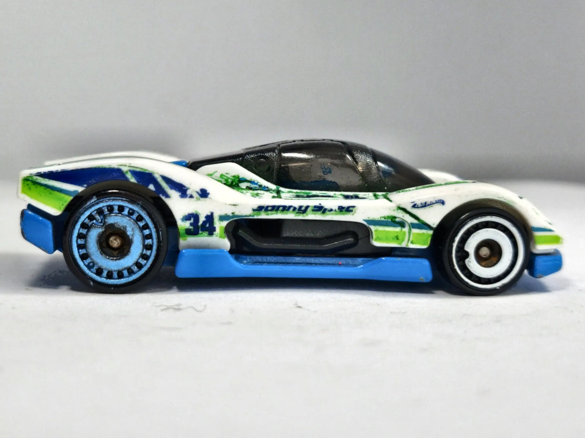 Group C Hot Wheels 2022 1:60 Biały fantasy car – zdjęcie 4