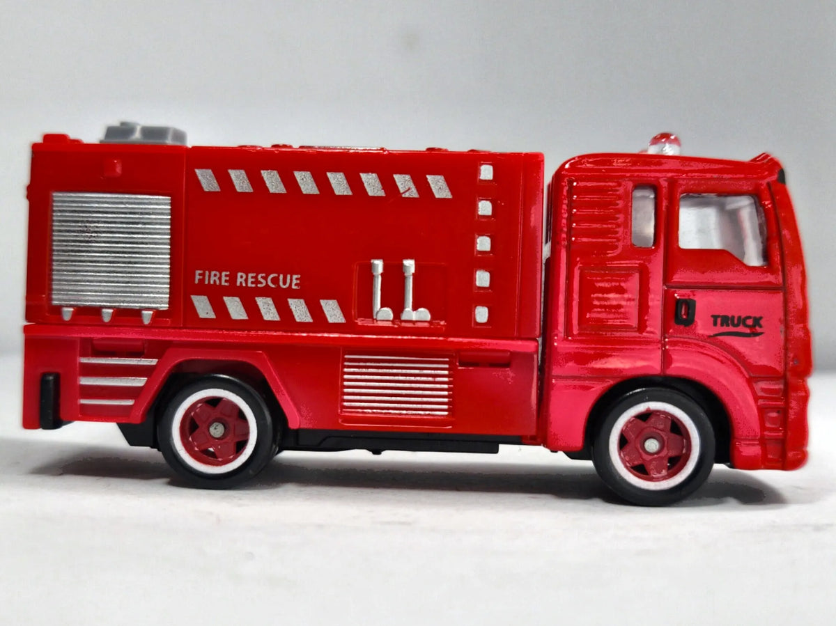 Wóz Strażacki Pumper Na Podwoziu Ciężarowym 1:71 Czerwony Straż pożarna – zdjęcie 4