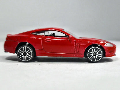 JAGUAR XK COUPE Motor Max Czerwony 1:60 – zdjęcie 4