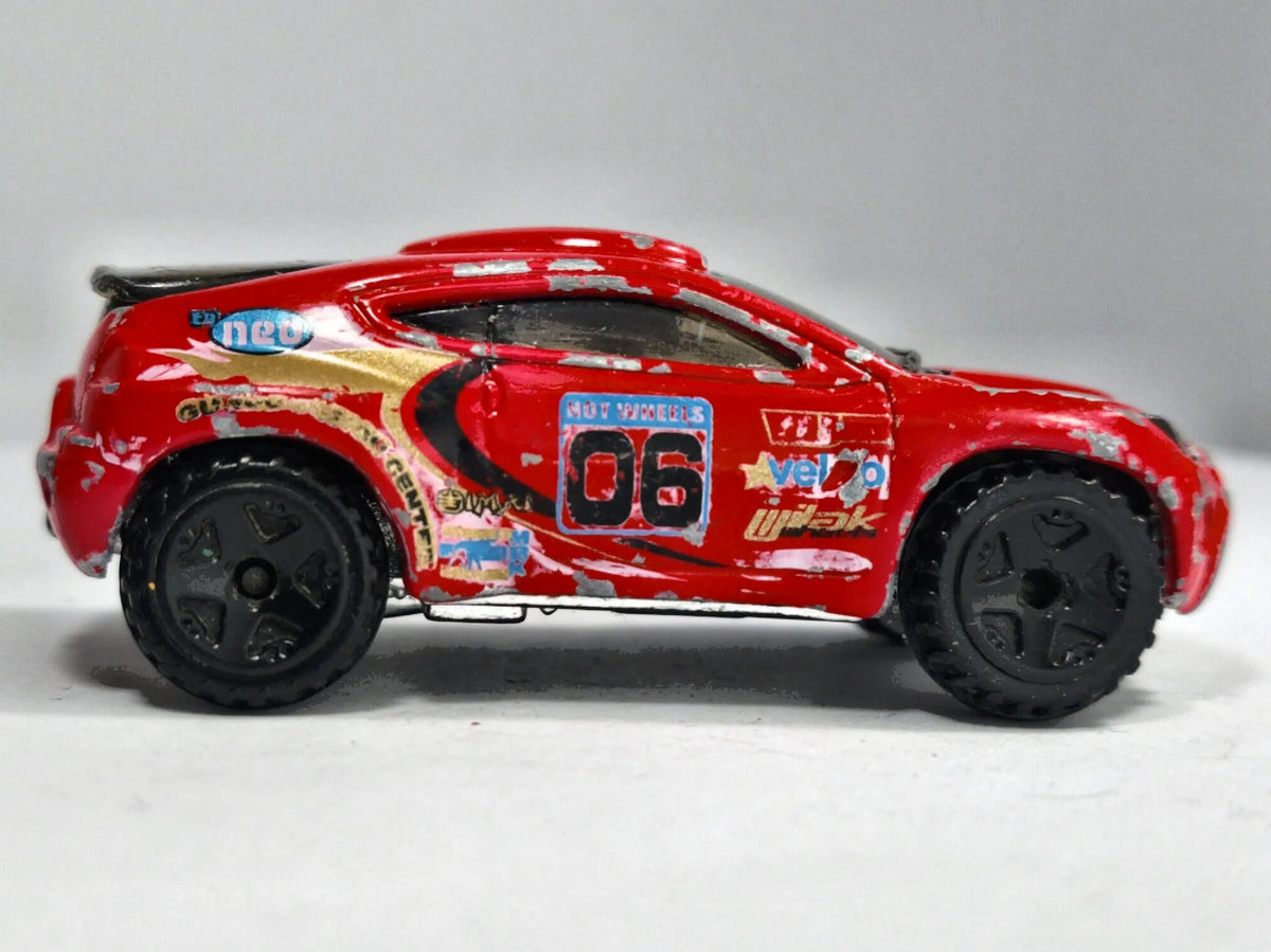 Toyota HSC Hot Wheels 2001 First Editions 1:64 Luzak Czerwony – zdjęcie 4