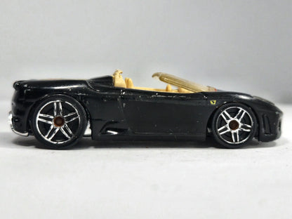 Ferrari F430 Spider Hot Wheels 1:64 Luzak Czarny – zdjęcie 4