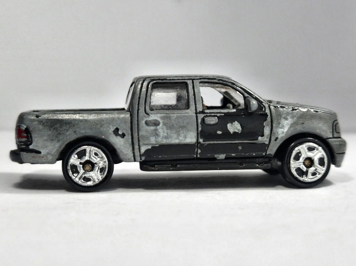 Ford F-150 Supercrew Motor Max Srebrny 1:71 – zdjęcie 4