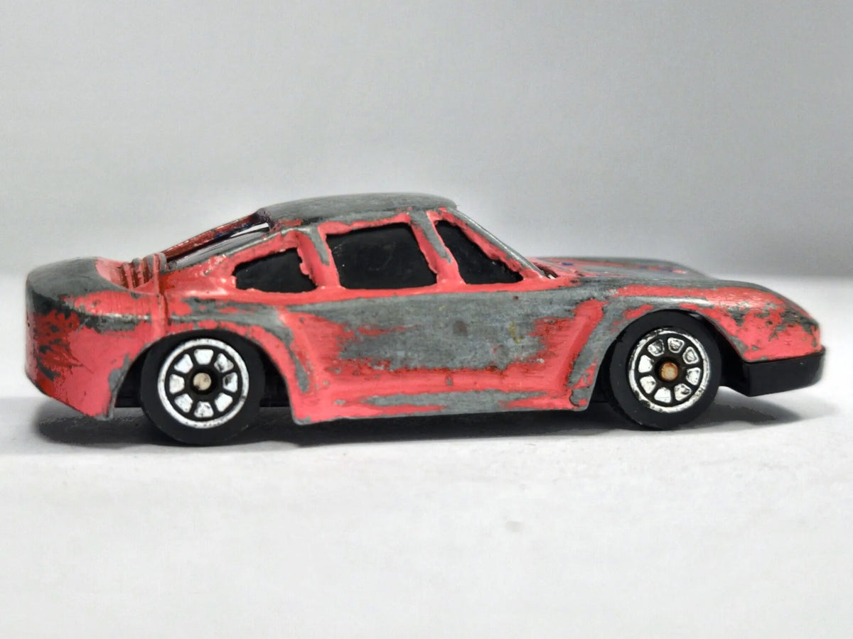 Porsche 959 Zylmex 1:64 Luzak Różowy – zdjęcie 4