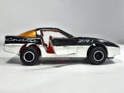 Chevrolet Corvette Majorette 1:57 Made in France 3 Luzak Biały – zdjęcie 4