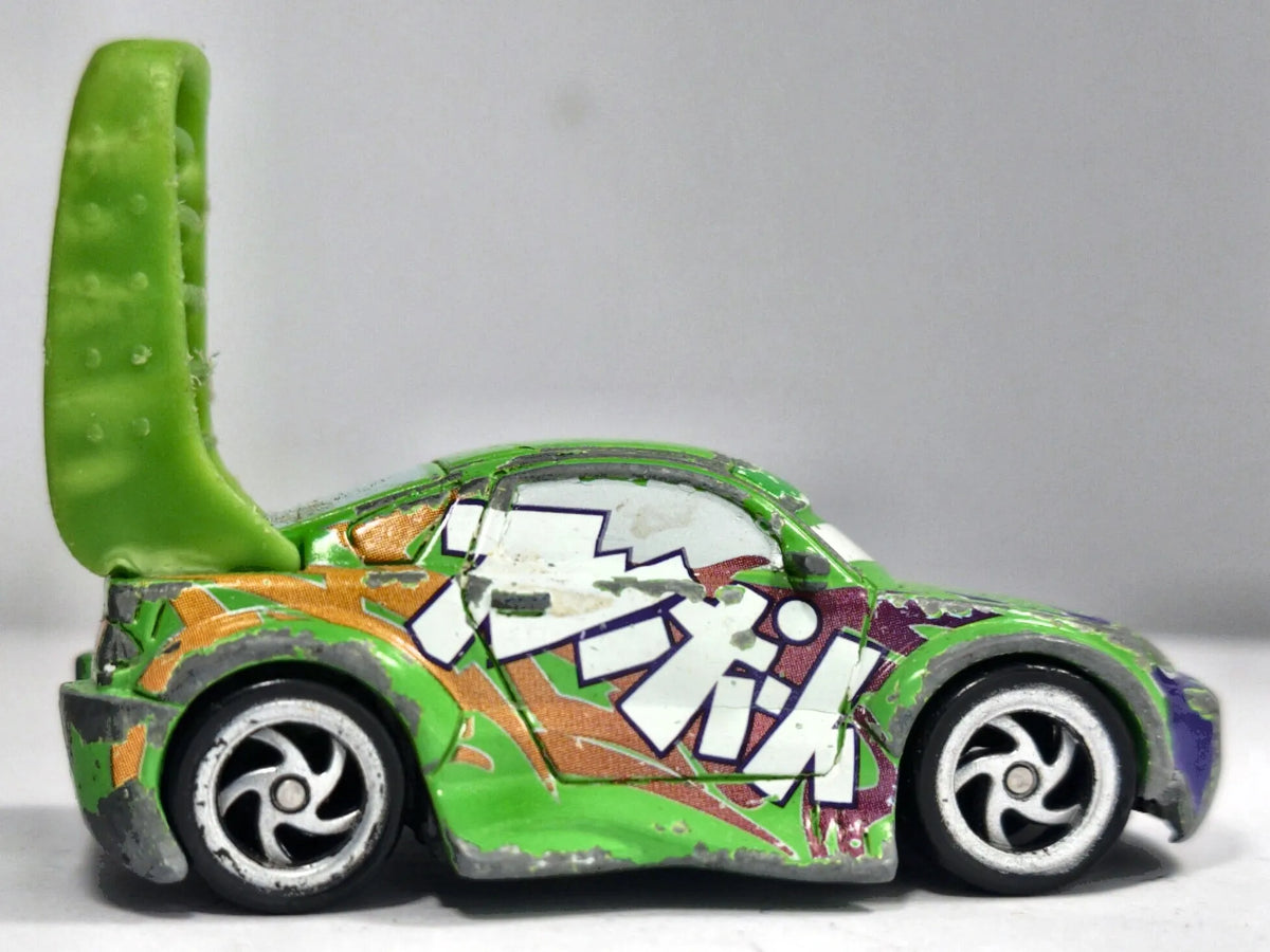 Carlo Jojo Wingo Disney/Pixar 2006 Cars 1:64 Luzak Zielony Auta Cars – zdjęcie 4