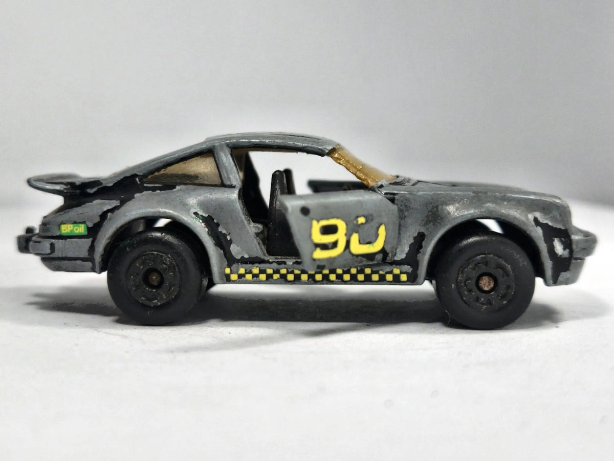 Porsche 911 Turbo Matchbox 1978 Superfast 1:58 BP Luzak Szary Sportowy – zdjęcie 4