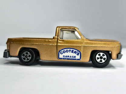 REPLICA CHEVROLET FLEETSIDE PICKUP Ertl Złoty 1:64 – zdjęcie 4